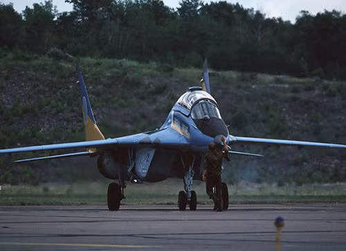 Máy bay chiến đấu-huấn luyện MiG-29KUB của Không quân Ukraine Máy bay chiến đấu-huấn luyện MiG-29KUB của Không quân Ukraine