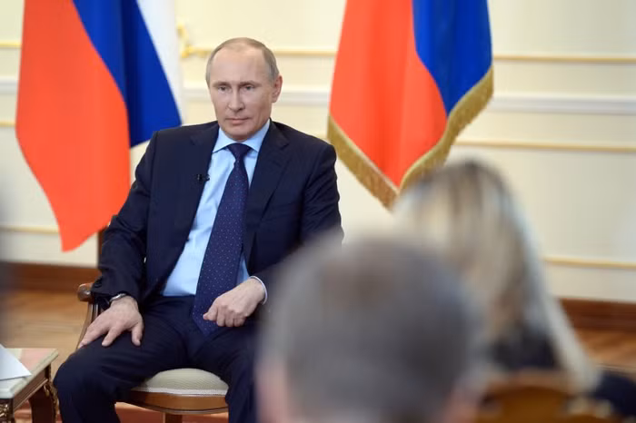 Tổng thống Nga Vladimir Putin tại cuộc họp báo