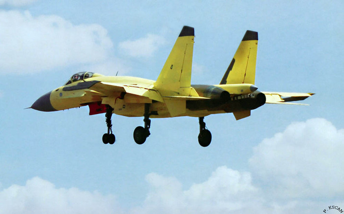 Được sự hỗ trợ của Ukraine, Trung Quốc đã chế ra máy bay chiến đấu J-15 Được sự hỗ trợ của Ukraine, Trung Quốc đã chế ra máy bay chiến đấu J-15