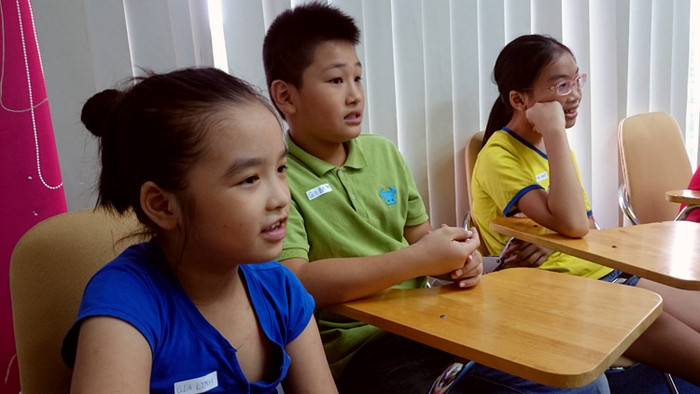 Khác với lối học truyền thống lối mòn, bản đồ tư duy mang lại cảm hứng cho trẻ. Khác với lối học truyền thống lối mòn, bản đồ tư duy mang lại cảm hứng cho trẻ.