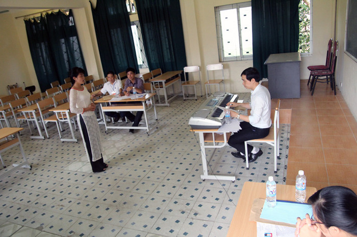 Kết thúc buổi thi năng khiếu khối N là phần thẩm âm tiết tấu, đây là phần thi đòi hỏi độ khó cao nhất. Kết thúc buổi thi năng khiếu khối N là phần thẩm âm tiết tấu, đây là phần thi đòi hỏi độ khó cao nhất.