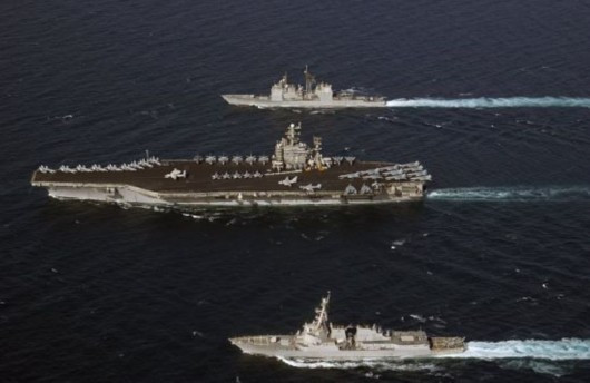 Cụm tàu sân bay USS Gerge Washington của Hải quân Mỹ triển khai ở châu Á-Thái Bình Dương Cụm tàu sân bay USS Gerge Washington của Hải quân Mỹ triển khai ở châu Á-Thái Bình Dương