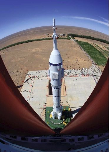 Tàu vũ trụ Thần Châu Trung Quốc sử dụng vật liệu sợi carbon Tàu vũ trụ Thần Châu Trung Quốc sử dụng vật liệu sợi carbon