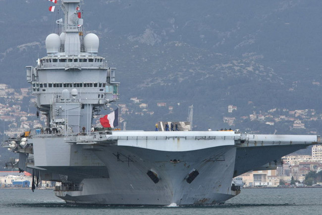 Tàu sân bay động cơ hạt nhân Charles de Gaulle của Pháp Tàu sân bay động cơ hạt nhân Charles de Gaulle của Pháp
