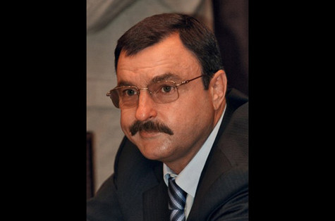 Được đánh giá là một trong những chính trị gia quyền lực nhất nước Nga hiện nay và là chính khách giàu thứ 6 thế giới với số tài sản là 3,5 tỷ USD, Andrei Guriev hiện đang là Ủy viên Hội đồng Liên bang Nga đồng thời là quan chức giàu thứ 3 ở Nga nằm trong danh sách 200 doanh nhân giàu nhất quốc gia rộng lớn này. Được đánh giá là một trong những chính trị gia quyền lực nhất nước Nga hiện nay và là chính khách giàu thứ 6 thế giới với số tài sản là 3,5 tỷ USD, Andrei Guriev hiện đang là Ủy viên Hội đồng Liên bang Nga đồng thời là quan chức giàu thứ 3 ở Nga nằm trong danh sách 200 doanh nhân giàu nhất quốc gia rộng lớn này.