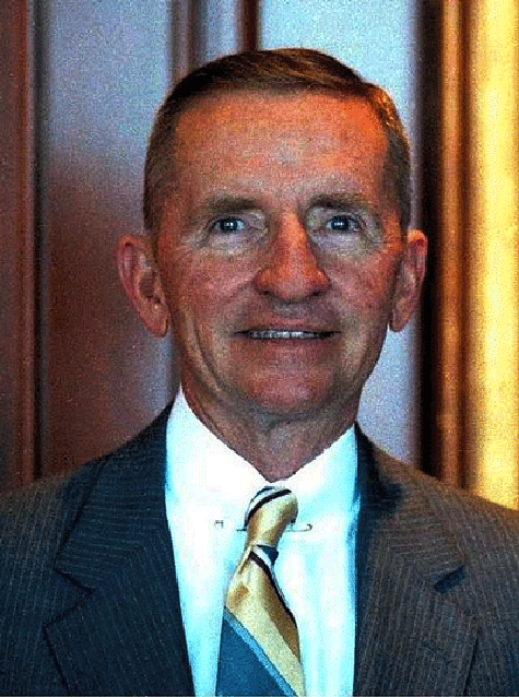 Là người sáng lập ra công ty hệ thống dữ liệu điện tử EDS và Perot Systems, Henry Ross Perot Sr là Ứng cử viên Tổng thống Mỹ (hai năm 1992, 1996). Từng bỏ ra tới 60 triệu đô la cho chiến dịch chạy đua vào Nhà Trắng năm 1992 nhưng thất bại. Không từ bỏ tham vọng của mình, năm 1995, chính trị gia này thành lập Đảng Cải Cách để tìm kiếm cơ hội trở thành Tổng thống Hoa Kỳ vào năm 1996 nhưng vẫn không thành công. Số tài sản của chính trị gia này là 3,5 tỷ USD. Là người sáng lập ra công ty hệ thống dữ liệu điện tử EDS và Perot Systems, Henry Ross Perot Sr là Ứng cử viên Tổng thống Mỹ (hai năm 1992, 1996). Từng bỏ ra tới 60 triệu đô la cho chiến dịch chạy đua vào Nhà Trắng năm 1992 nhưng thất bại. Không từ bỏ tham vọng của mình, năm 1995, chính trị gia này thành lập Đảng Cải Cách để tìm kiếm cơ hội trở thành Tổng thống Hoa Kỳ vào năm 1996 nhưng vẫn không thành công. Số tài sản của chính trị gia này là 3,5 tỷ USD.