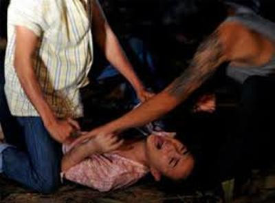 Tăng hình phạt cho kẻ xâm hại nữ sinh lớp 10 không thành còn đánh em mù mắt ảnh 2 Tăng hình phạt cho kẻ xâm hại nữ sinh lớp 10 không thành còn đánh em mù mắt ảnh 2