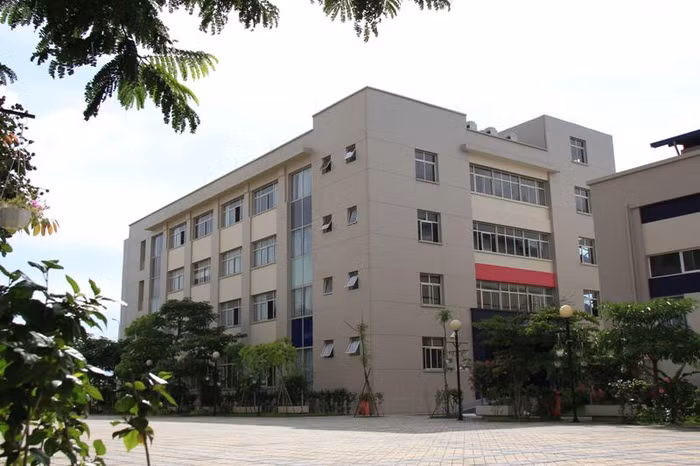 Khu Trung tâm thư viện cung cấp đủ mọi đầu sách theo yêu cầu của sinh viên.