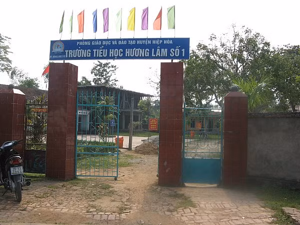 Tại cơ sở chính của trường, vẫn có tình trạng nhà thầu "bỏ chạy" do hết vốn