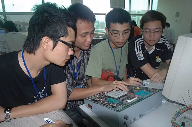 Ở đây, sinh viên được tạo mọi điều kiện cho việc học tập và thực hành