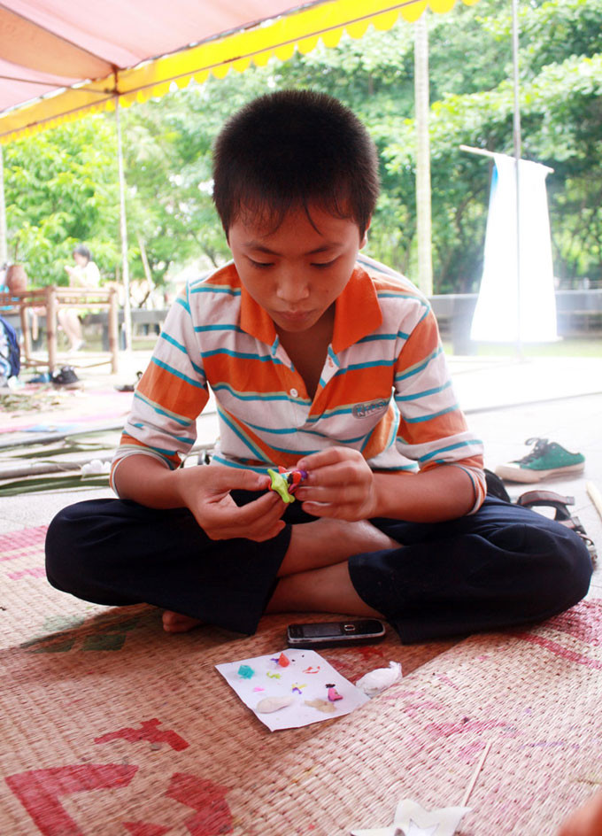 Hoặc chọn chỗ cho riêng mình. Hoặc chọn chỗ cho riêng mình.