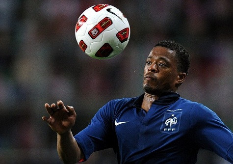 Hậu vệ Patrick Evra có tên trong danh sách dự VCK EURO 2012 của đội tuyển Pháp