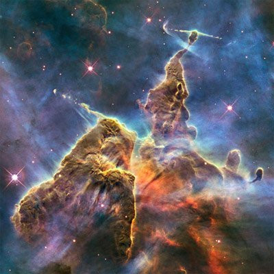 Nhân dịp ăn mừng sinh nhật lần thứ 20 của mình, kính viễn vọng Hubble nổi tiếng đã chụp được bức ảnh ngoạn mục này về Carina Nebula, một hành tinh nằm cách trái đất 7500 năm ánh sáng, thuộc về chòm sao Carina. Nhân dịp ăn mừng sinh nhật lần thứ 20 của mình, kính viễn vọng Hubble nổi tiếng đã chụp được bức ảnh ngoạn mục này về Carina Nebula, một hành tinh nằm cách trái đất 7500 năm ánh sáng, thuộc về chòm sao Carina.