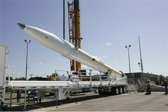 Hệ thống lá chắn tên lửa mà Boeing tham gia xây dựng cho Bộ Quốc phòng Mỹ là hệ thống duy nhất có khả năng mang tên lửa đánh chặn có đầu đạn hóa học, sinh học hay đầu đạn hạt nhân. (Ảnh minh họa)