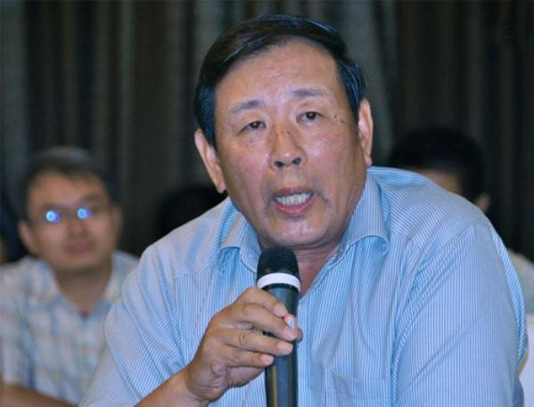 Chúng ta đều đã biết, Trung Quốc thường xuyên dùng truyền thông, chuyên gia học giả, thậm chí người phát ngôn ngoại giao, quan chức... tuyên truyền xuyên tạc, bóp méo sự thật, đặc biệt có ý đồ lừa gạt, lừa đảo cả nhân dân và cộng đồng quốc tế về các hành động xâm lược, bành trướng, khủng bố, cướp biển... trên Biển Đông, thể hiện rõ nhất, tập trung nhất là trong thời gian từ tháng 5 đến tháng 7 năm 2014 - khi đó bộ máy tuyên truyền của Trung Quốc ra sức biện hộ cho hành động bất hợp pháp của họ tại vùng đặc quyền kinh tế, thềm lục địa của Việt Nam. Chúng ta đều đã biết, Trung Quốc thường xuyên dùng truyền thông, chuyên gia học giả, thậm chí người phát ngôn ngoại giao, quan chức... tuyên truyền xuyên tạc, bóp méo sự thật, đặc biệt có ý đồ lừa gạt, lừa đảo cả nhân dân và cộng đồng quốc tế về các hành động xâm lược, bành trướng, khủng bố, cướp biển... trên Biển Đông, thể hiện rõ nhất, tập trung nhất là trong thời gian từ tháng 5 đến tháng 7 năm 2014 - khi đó bộ máy tuyên truyền của Trung Quốc ra sức biện hộ cho hành động bất hợp pháp của họ tại vùng đặc quyền kinh tế, thềm lục địa của Việt Nam.