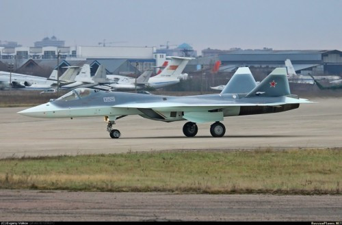 Máy bay chiến đấu tàng hình T-50 Nga Máy bay chiến đấu tàng hình T-50 Nga