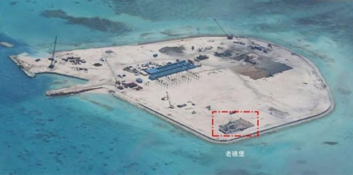 Trung Quốc đang xây dựng căn cứ quân sự ở đá Gạc Ma (trong hình), đá Chữ Thập... ở quần đảo Trường Sa của Việt Nam để tiến hành chiến tranh xâm lược trong tương lai? Trung Quốc đang xây dựng căn cứ quân sự ở đá Gạc Ma (trong hình), đá Chữ Thập... ở quần đảo Trường Sa của Việt Nam để tiến hành chiến tranh xâm lược trong tương lai?