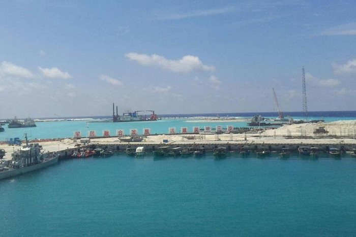 Trung Quốc xây dựng phi pháp các công trình trên đảo Phú Lâm, quần đảo Hoàng Sa của Việt Nam (nguồn mạng sina Trung Quốc)