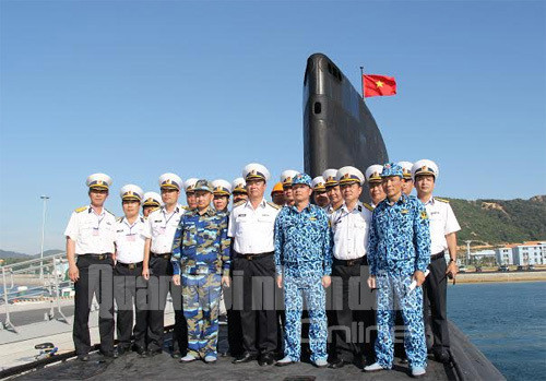 Theo dư luận Trung Quốc: Ấn Độ giúp Việt Nam đào tạo thủy thủ tàu ngầm, phi công Sukhoi... Theo dư luận Trung Quốc: Ấn Độ giúp Việt Nam đào tạo thủy thủ tàu ngầm, phi công Sukhoi...