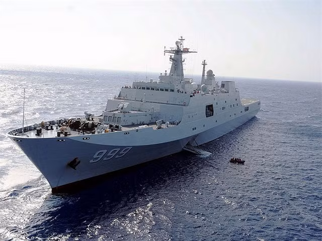 Trung Quốc ưu tiên bố trí các lực lượng quân sự, vũ khí trang bị tiên tiến nhất, tăng cường tập trận, tăng cường biến đá hóa đảo, mời thầu và kéo giàn khoan vào vùng biển chủ quyền của Việt Nam, ăn cướp bãi cạn Scarborough giữa ban ngày... ở Biển Đông đã thể hiện tham vọng bành trướng lãnh thổ có một không hai trong thiên hạ giữa thời đại văn minh ở thế kỷ 21 này. Đây rõ ràng là những hành động ăn cướp trắng trợn không thể chấp nhận được.