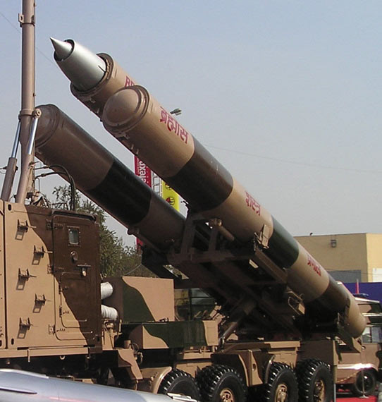 Tên lửa hành trình siêu âm BrahMos do Ấn-Nga hợp tác chế tạo Tên lửa hành trình siêu âm BrahMos do Ấn-Nga hợp tác chế tạo