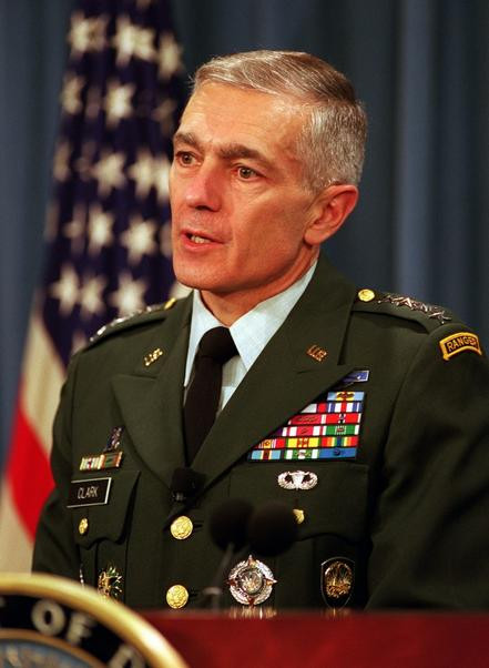 Wesley Clark, cựu Tổng tư lệnh quân đồng minh NATO Wesley Clark, cựu Tổng tư lệnh quân đồng minh NATO