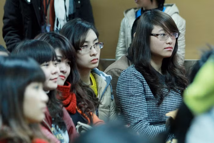 >>Nhan sắc ngọt ngào của Hoa khôi Bích Khanh >>Ngẩn ngơ trước nhan sắc của Mỹ Nhân >> Ngắm vẻ đẹp căng tràn của Lê Hoàng Bảo Trân >>Thục Vy - Á khôi cực xinh trên đất Sài thành