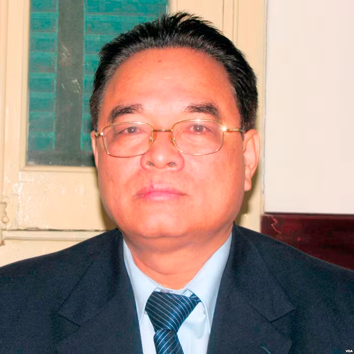 Ông Vương Hữu Tấn - Cục trưởng Cục An toàn và Bức xạ Hạt nhân, của Bộ GD&Đ cho biết, Chính phủ đang xây dựng Nghị định về ưu tiên về lương cho đối tượng làm việc trong ngành điện nguyên tử. Ông Vương Hữu Tấn - Cục trưởng Cục An toàn và Bức xạ Hạt nhân, của Bộ GD&Đ cho biết, Chính phủ đang xây dựng Nghị định về ưu tiên về lương cho đối tượng làm việc trong ngành điện nguyên tử.