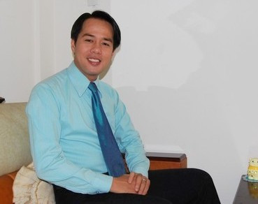 PGS. TS. Huynh Văn Sơn.