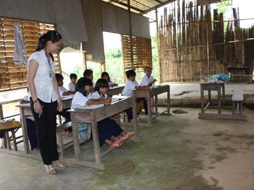 Thưởng Tết giáo viên là điều xa xỉ. Ảnh minh họa NLĐ. Thưởng Tết giáo viên là điều xa xỉ. Ảnh minh họa NLĐ.