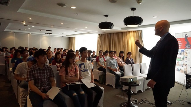 Làm nghề gì không quan trọng, quan trọng là thích làm gì ảnh 2 Làm nghề gì không quan trọng, quan trọng là thích làm gì ảnh 2