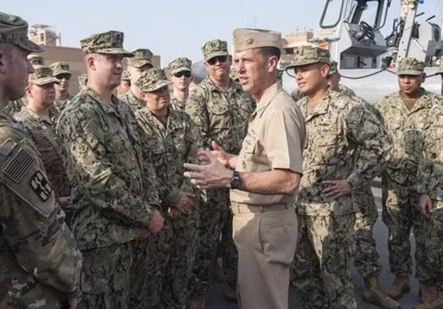 Tân Tham mưu trưởng Hải quân Mỹ, Đô đốc John Richardson