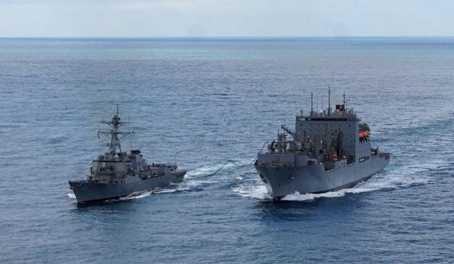 Tàu khu trục USS Lassen DDG-82 Hải quân Mỹ vừa tiến hành tuần tra vùng biển 12 hải lý của đảo nhân tạo trên Biển Đông (ảnh nguồn nownews.com) Tàu khu trục USS Lassen DDG-82 Hải quân Mỹ vừa tiến hành tuần tra vùng biển 12 hải lý của đảo nhân tạo trên Biển Đông (ảnh nguồn nownews.com)
