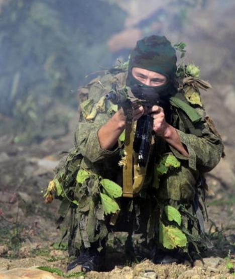 Ngày 29 tháng 9 năm 2015, lực lượng đặc nhiệm Quân khu miền Đông và lực lượng hải quân đánh bộ Hạm đội Thái Bình Dương Nga tiến hành diễn tập chiến thuật ở khu vực Primorsky Krai