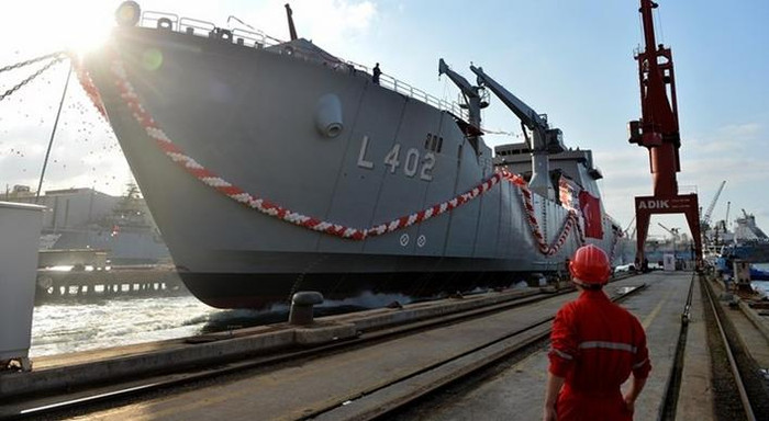 Tàu đổ bộ xe tăng Bayraktar Thổ Nhĩ Kỳ