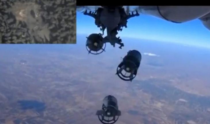 Nga không kích IS ở Syria Nga không kích IS ở Syria