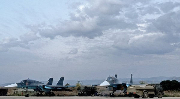 Máy bay chiến đấu ném bom Su-34 Nga ở Syria Máy bay chiến đấu ném bom Su-34 Nga ở Syria