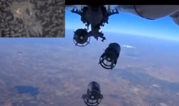 Nga không kích IS ở Syria Nga không kích IS ở Syria