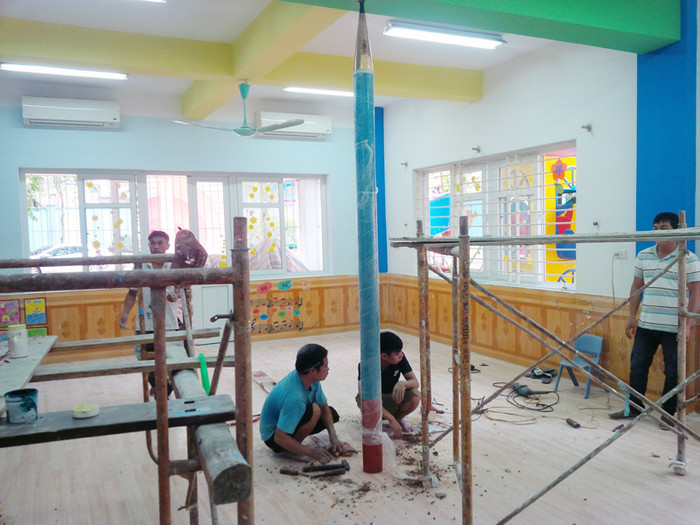 Trường cấp tốc “xóa sổ” lớp đang học, phụ huynh cuống cuồng lo sợ ảnh 4