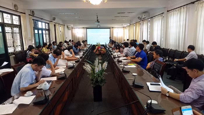 Đông đảo các trường thành viên của Đại học Thái Nguyên đến nghe giới thiệu về phần mềm xét tuyển của Đại học Thăng Long. Đông đảo các trường thành viên của Đại học Thái Nguyên đến nghe giới thiệu về phần mềm xét tuyển của Đại học Thăng Long.