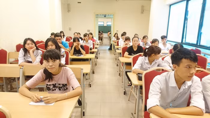 Bộ trưởng Nhạ: Năm nay, phụ huynh và thí sinh có thể sáng đi thi, chiều về nhà ảnh 3