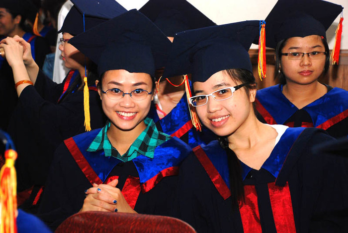 Hiệp hội lớn, mái nhà chung không phân biệt công-tư ảnh 1