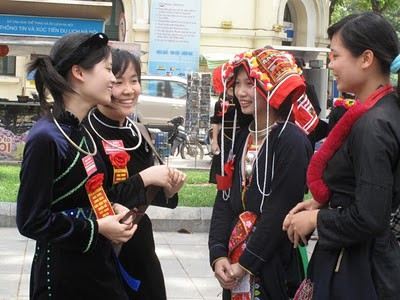 Sinh viên là người dân tộc thiểu số sẽ được hỗ trợ chi phí học tập.