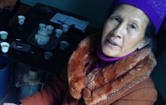 Ngày 20/11, trò rủ nhau góp gạo tặng thầy ảnh 1