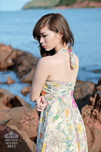 Thí sinh Nguyễn Thị Huyền Trang. >>Những gương mặt sáng giá nhất Imiss Thăng Long 2012 >>Những nữ sinh diện áo dài đẹp hơn cả Hoa hậu Mai Phương Thúy (P19) >>Ngẩn ngơ vì nhan sắc của hotgirl Kiều My >>Hotgirl Cao đẳng Công nghiệp TPHCM đẹp tựa thiên thần