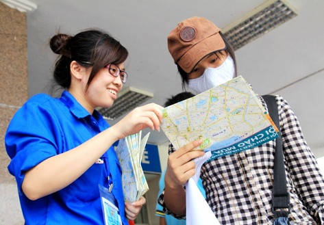 Lực lượng sinh viên tình nguyện có mặt sớm tại các Bến xe, nhà ga để hướng dẫn, chỉ đường cho thí sinh về điểm thi thuận tiện nhất. ĐÁP ÁN MÔN VĂN KHỐI C, D HỆ CAO ĐẲNG 2012 - ĐÁP ÁN MÔN SINH KHỐI B HỆ CAO ĐẲNG 2012 - ĐÁP ÁN MÔN VẬT LÝ KHỐI A, A1 HỆ CAO ĐẲNG 2012 Lực lượng sinh viên tình nguyện có mặt sớm tại các Bến xe, nhà ga để hướng dẫn, chỉ đường cho thí sinh về điểm thi thuận tiện nhất. ĐÁP ÁN MÔN VĂN KHỐI C, D HỆ CAO ĐẲNG 2012 - ĐÁP ÁN MÔN SINH KHỐI B HỆ CAO ĐẲNG 2012 - ĐÁP ÁN MÔN VẬT LÝ KHỐI A, A1 HỆ CAO ĐẲNG 2012