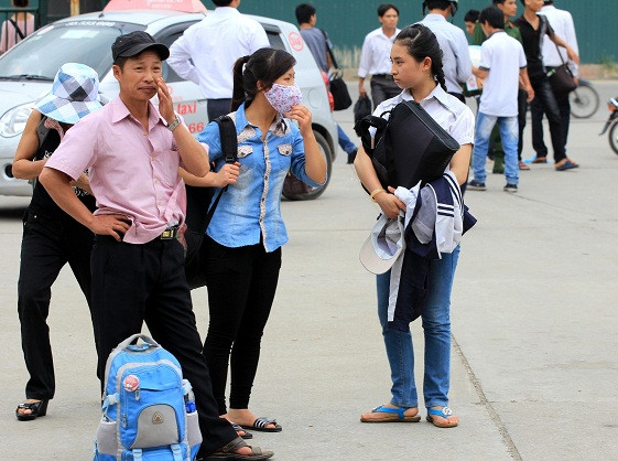 Xem đáp án môn Vật lí - Xem đáp án môn Toán - Xem đáp án môn Hóa - Xem đáp án môn Ngoại ngữ Khối A1