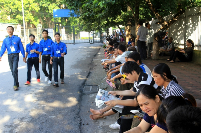 Xem đáp án môn Vật lí - Xem đáp án môn Toán - Xem đáp án môn Hóa - Xem đáp án môn Ngoại ngữ Khối A1 Xem đáp án môn Vật lí - Xem đáp án môn Toán - Xem đáp án môn Hóa - Xem đáp án môn Ngoại ngữ Khối A1