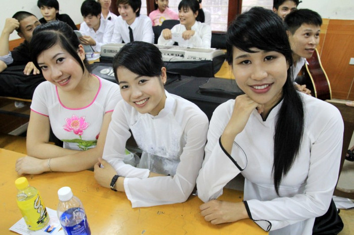 ĐÁP ÁN CHÍNH THỨC CỦA BỘ GIÁO DỤC: TOÀN BỘ ĐÁP ÁN ĐH KHỐI B 2012 - TOÀN BỘ ĐÁP ÁN ĐH KHỐI A 2012 - TOÀN BỘ ĐÁP ÁN ĐH TOÁN, VĂN KHỐI D 2012 - TOÀN BỘ ĐÁP ÁN ĐH KHỐI C 2012 - ĐÁP ÁN ĐH CÁC MÔN NGOẠI NGỮ KHỐI D 2012