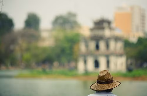 Một chút hoài niệm xa xăm cho người cô đơn trong hoài niệm